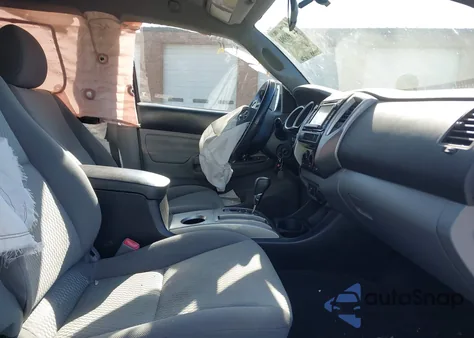 2015 Toyota Tacoma Double Cab/Trd Pro z USA, uszkodzony, nr VIN 3TMLU4EN7FM188504